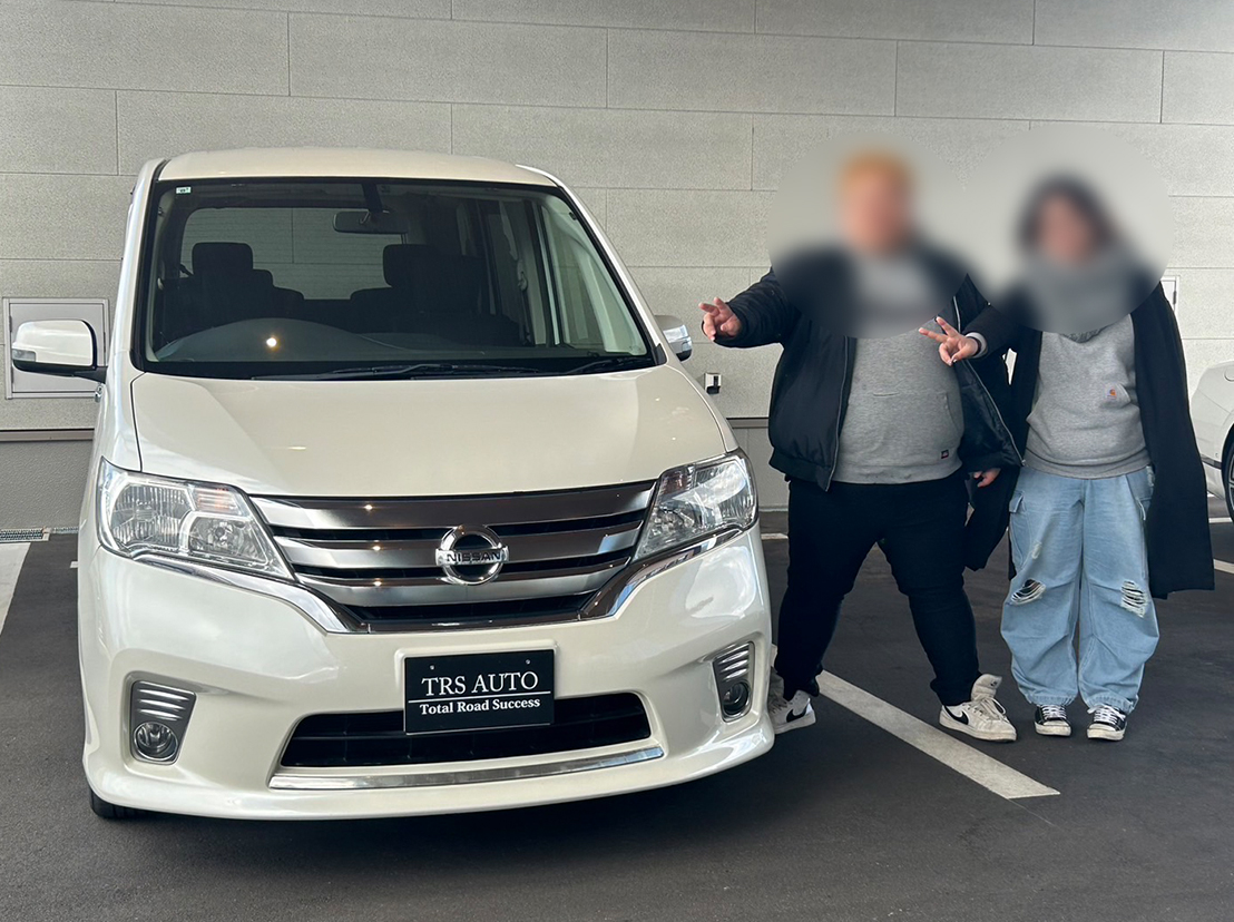 日産　セレナ