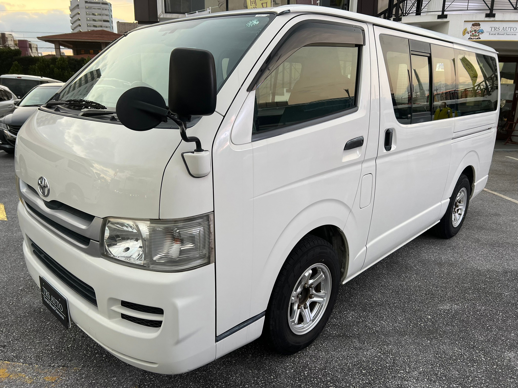 トヨタ ハイエース