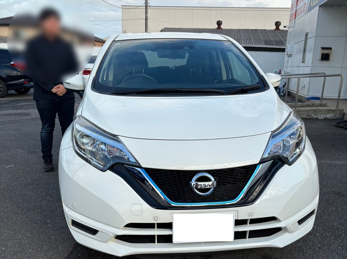 日産　ノート